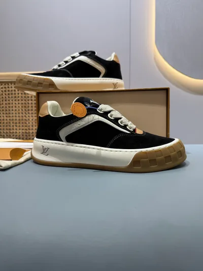 L TILTED Chunky Casual Sneakers