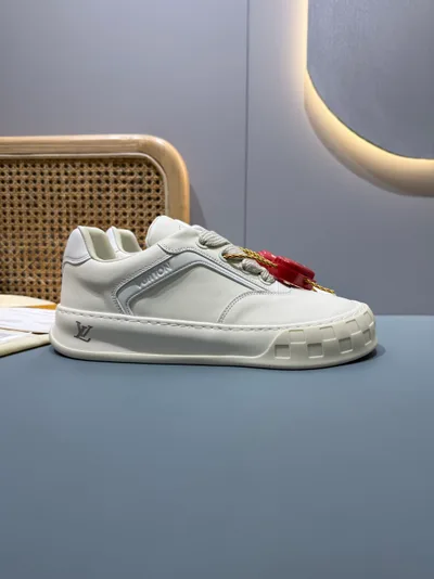 Love Heart White Leather Couple Thick Sole Casual Sneakers L TILTED
