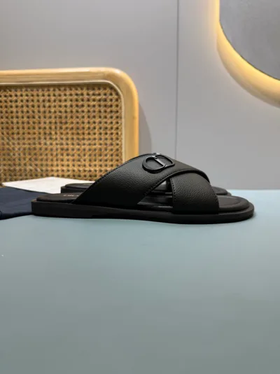 Dior Aqua Slides