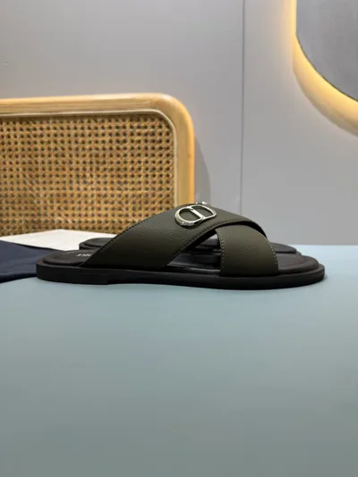 Men's Dior Aqua Slides