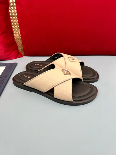 Dio* Dior Slipper Collection