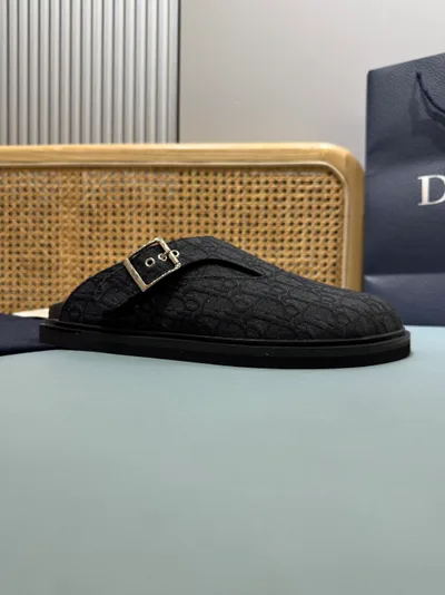 Dior Aqua Slides