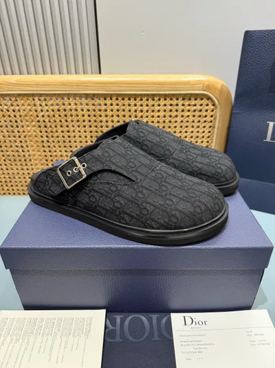 Men's Dior Aqua Slides Elegant and Casual