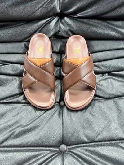 Louis V* High-End Luxury Slippers