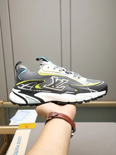 Louis Vuitton Tatic Runner Chunky Dad Shoes