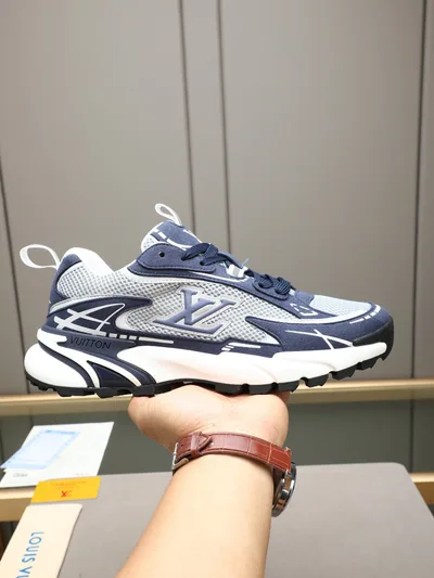 Louis Vuitton Tatic Runner Chunky Dad Shoes