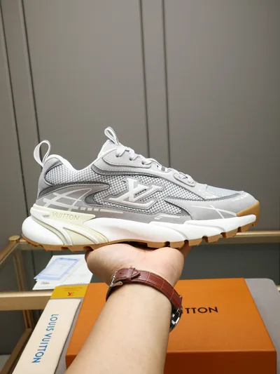 Louis Vuitton Tatic Runner Chunky Dad Shoes