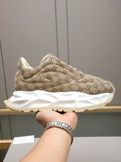 GUCCI Canvas Upper Hand-Stitched Shoes