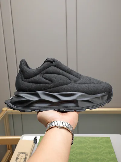 GUCCI Canvas Upper Hand-Stitched Shoes