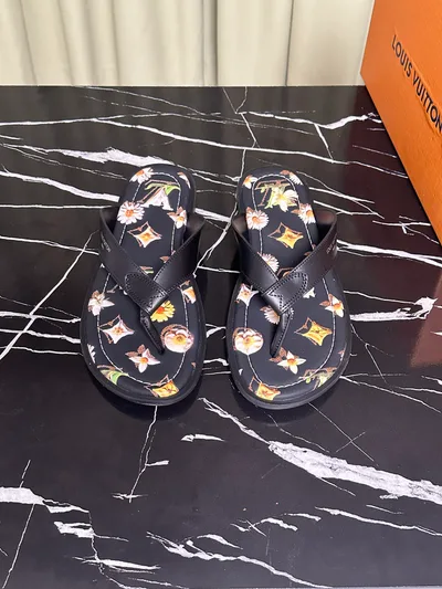 LV Men's Spring/Summer Slippers