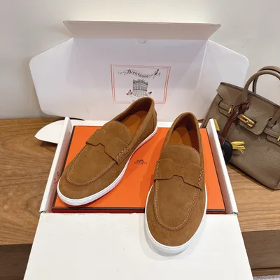 Hermès SS26 Couple Shoes