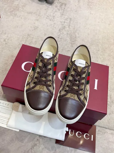 GUCCI Lightning