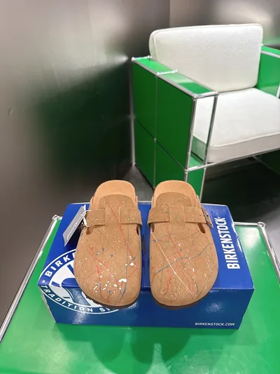 BIRKENSTOCK 260(k002) Mule Shoes Closed Toe Slippers